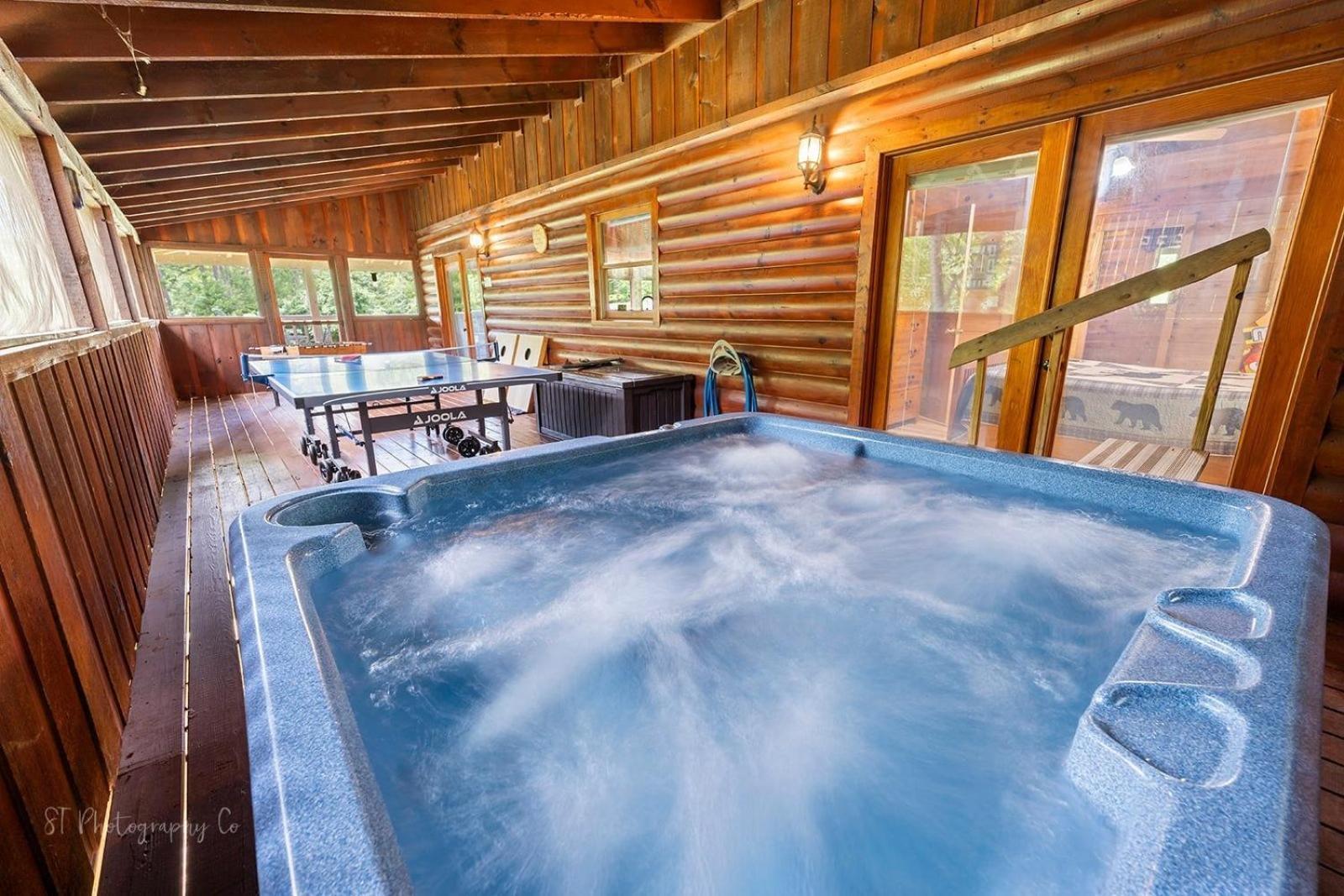 Hibernation Station Cabin Sevierville Exterior photo