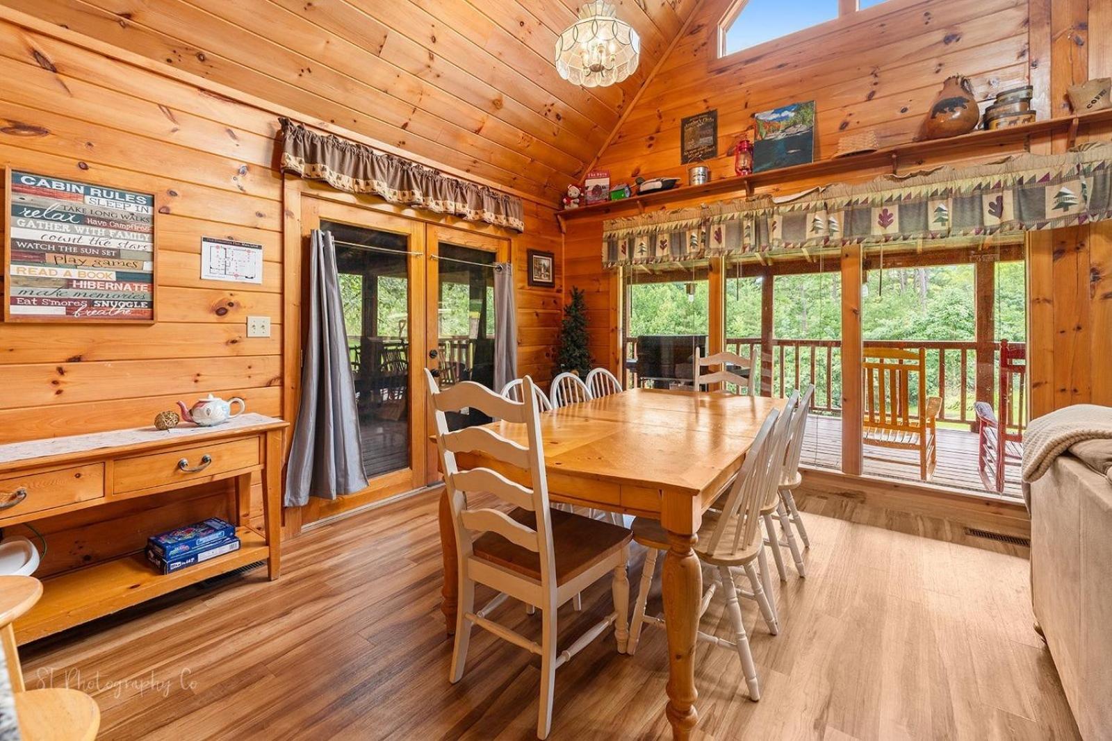 Hibernation Station Cabin Sevierville Exterior photo